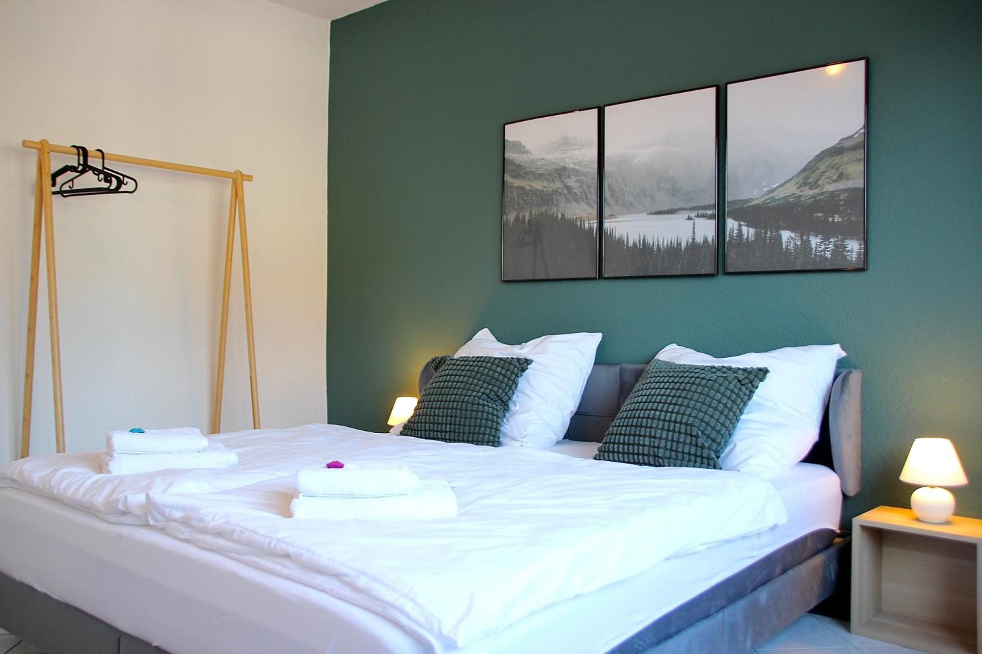 Grosse 6 Personen I Balkon I Zentral I Boxspringbett I Wifi